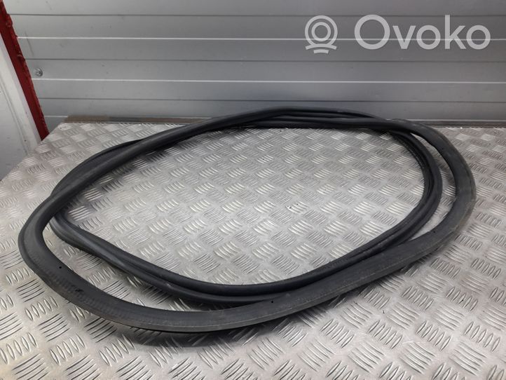 Audi Q7 4M Trunk rubber seal (body) 4M0827705