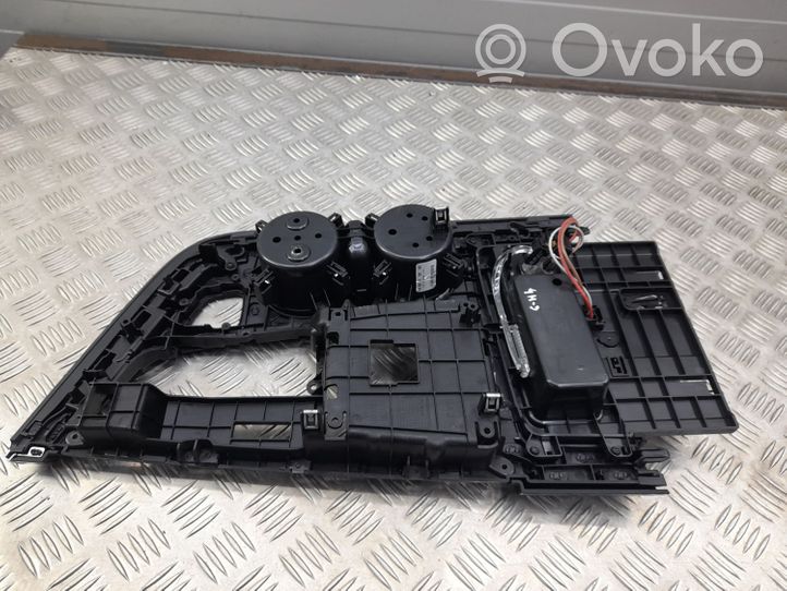 Audi Q7 4M Portabicchiere anteriore 4M1864241H