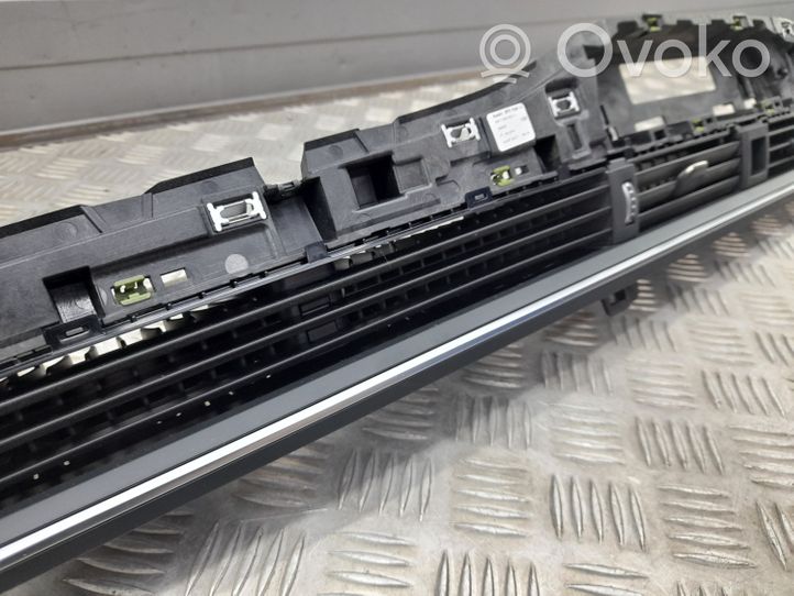 Audi A5 Grille d'aération centrale 8W1820902E