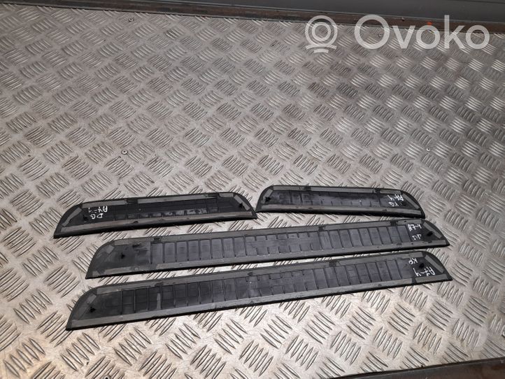 Audi A7 S7 4G Slenksčių apdailų komplektas (vidinis) 4G8853373F