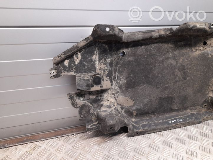 Audi Q7 4M Copertura sottoscocca centrale 4M0825205L