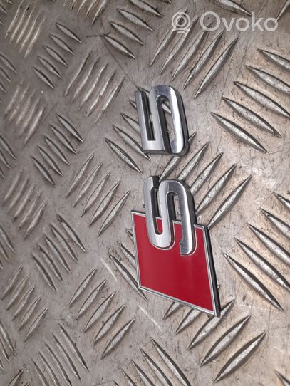 Audi A5 Logo, emblème de fabricant 