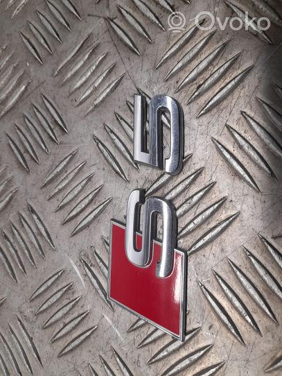 Audi A5 Emblemat / Znaczek tylny / Litery modelu 
