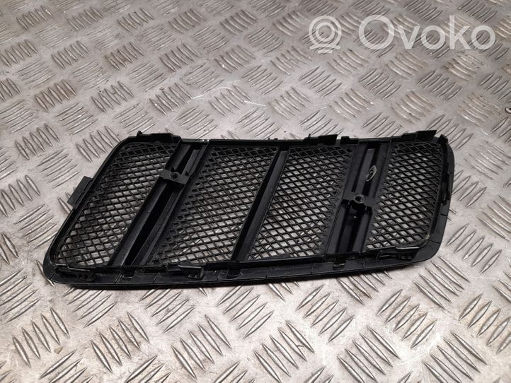 Mercedes-Benz GL X166 Bonnet/hood grill A1668801505