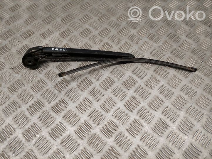Audi Q7 4M Braccio della spazzola tergicristallo posteriore 4M0955407A