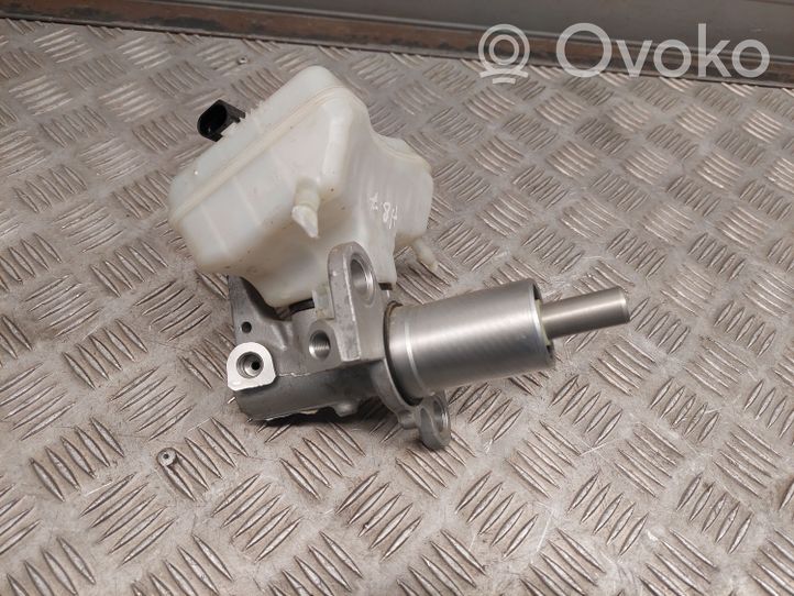 Audi A8 S8 D4 4H Master brake cylinder 8K0611301A