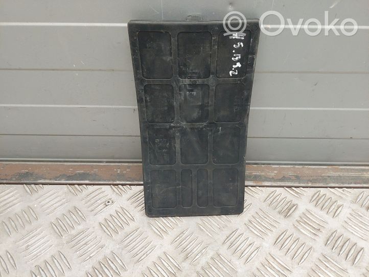 Audi A5 Tapis de boîte à gants 8W0863301