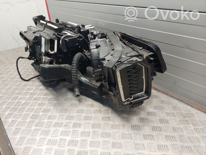 Audi A5 Bloc de chauffage complet 8W1816005P