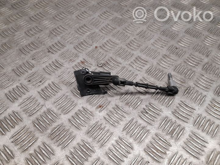 Audi A5 Capteur de hauteur de suspension arrière 8W0941309C