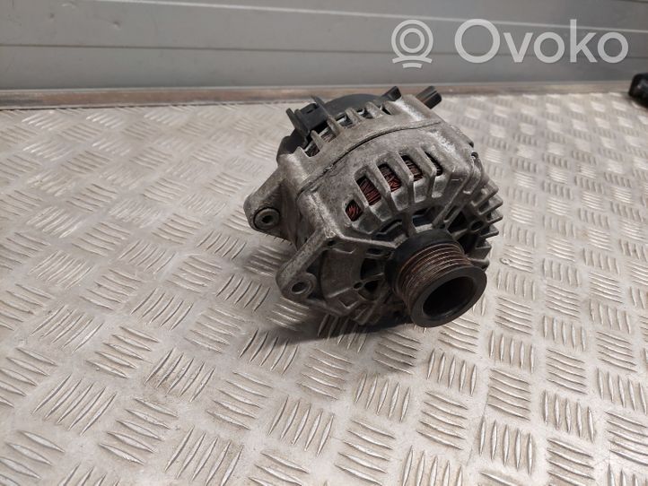 Mercedes-Benz GL X166 Generatore/alternatore A0009068601