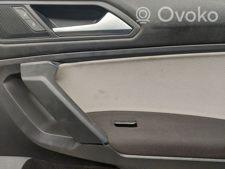 Volkswagen Tiguan Allspace Garniture de panneau carte de porte avant 5NN867012R