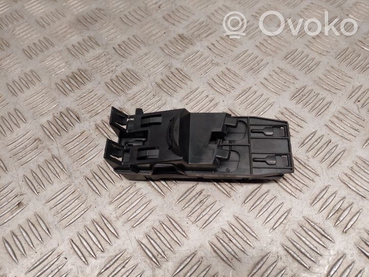 Audi Q3 8U Takaluukun/tavaratilan ohjainlaite/moduuli 8U0959107A
