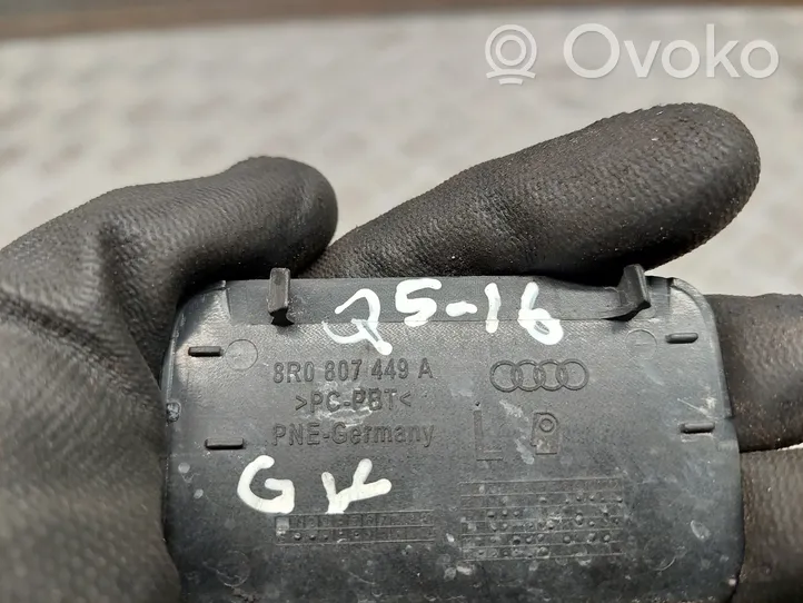 Audi Q5 SQ5 Takapuskurin hinaussilmukan suojakansi 8R0807449A