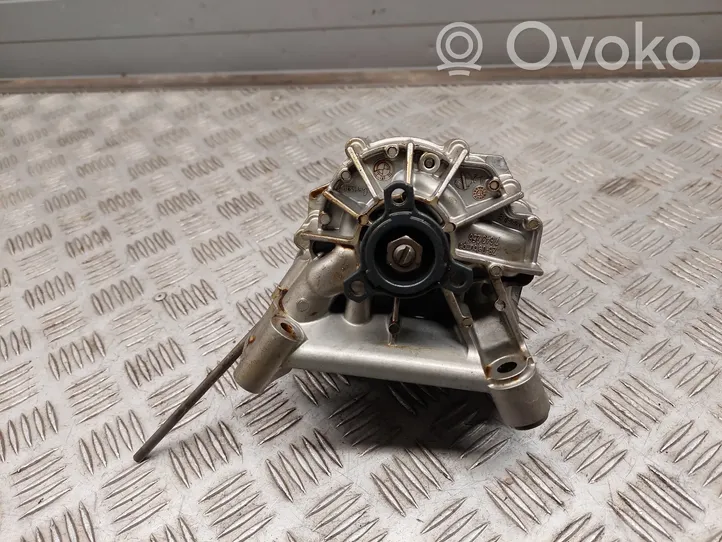 BMW 5 F10 F11 Pompe à huile 7643256