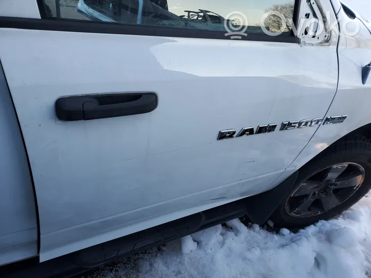 Dodge RAM Drzwi przednie 