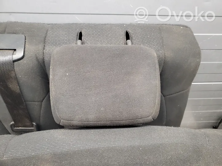 Dodge Durango Rear seat 