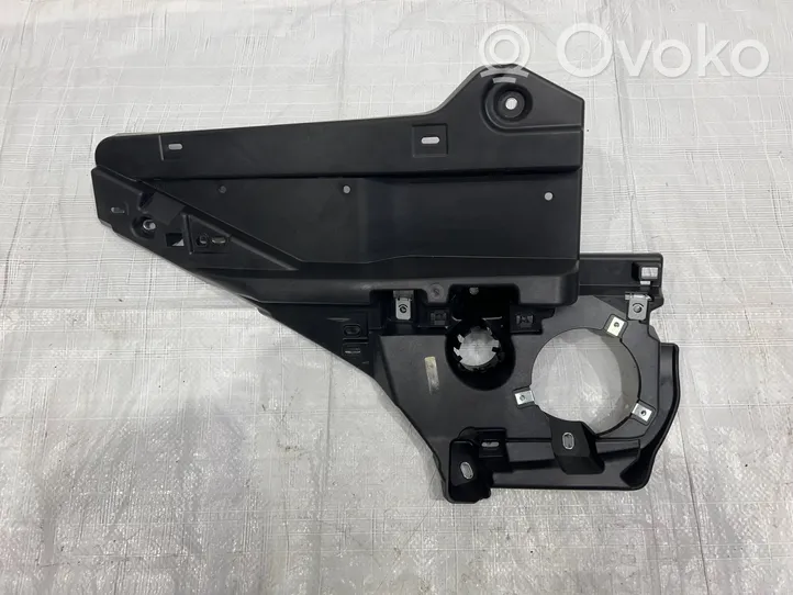 Maserati Levante Altro elemento di rivestimento bagagliaio/baule 670034584