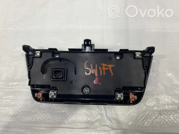 Suzuki Swift Ilmastoinnin ohjainlaite 3951052R00