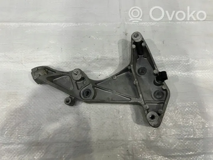 Jeep Cherokee Support, suspension du moteur 04627674AC