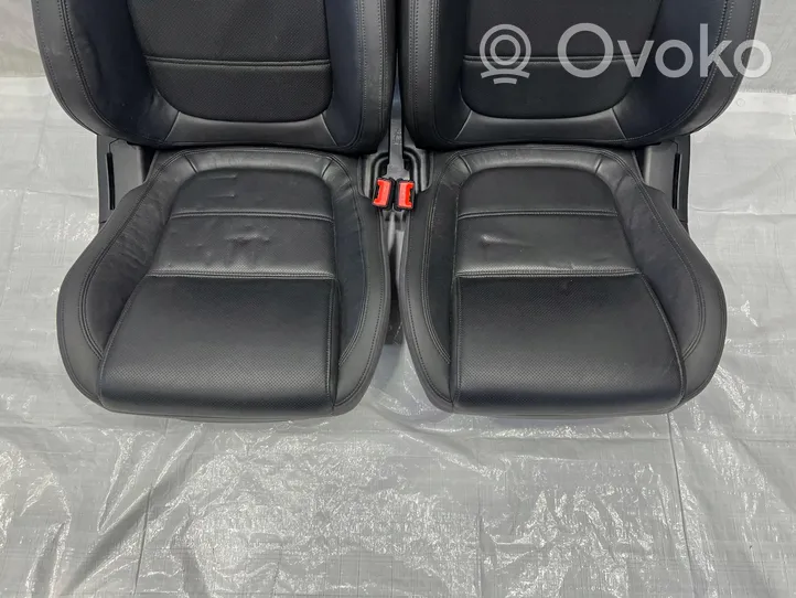 Jaguar E-Pace Set di rivestimento sedili e portiere 