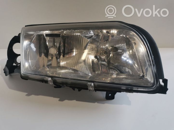 Volvo S80 Lampa przednia 8620663