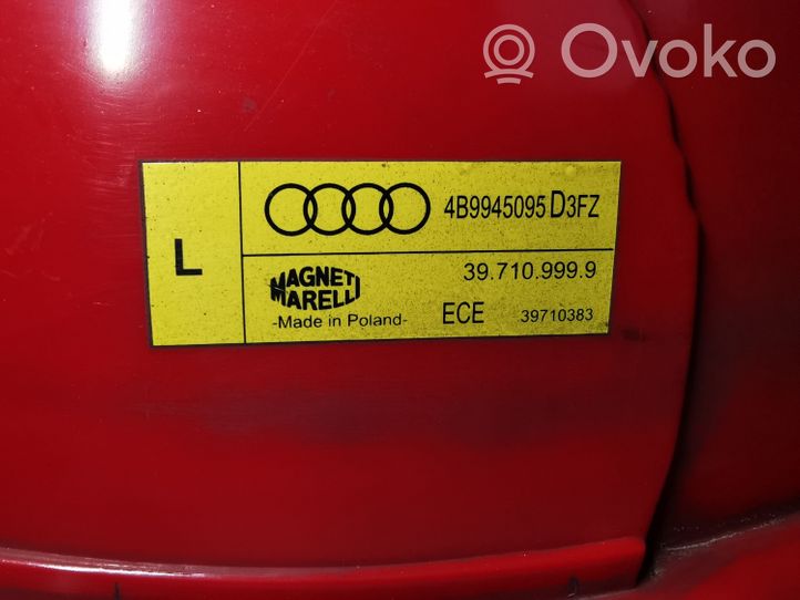 Audi A6 S6 C5 4B Задний фонарь в кузове 4B9945095