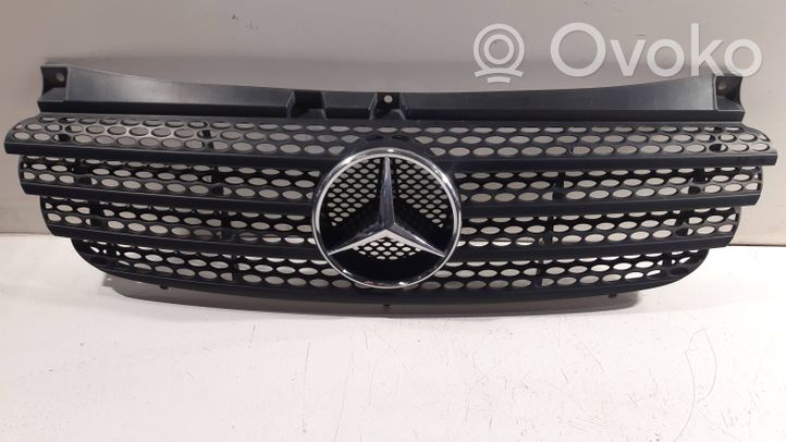 Mercedes-Benz Vito Viano W639 Front bumper upper radiator grill A6398800185