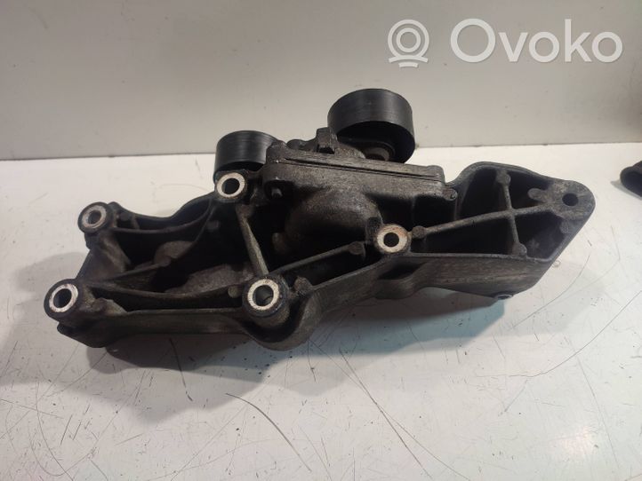 Renault Trafic II (X83) Generator/alternator bracket 8200462186