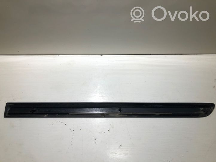 Volvo V50 Moulure de porte arrière 08620171