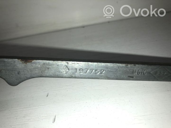 Opel Vivaro Rear door check strap stopper 197752