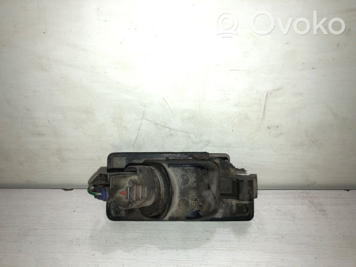 Mitsubishi L200 Lampa oświetlenia tylnej tablicy rejestracyjnej P4525