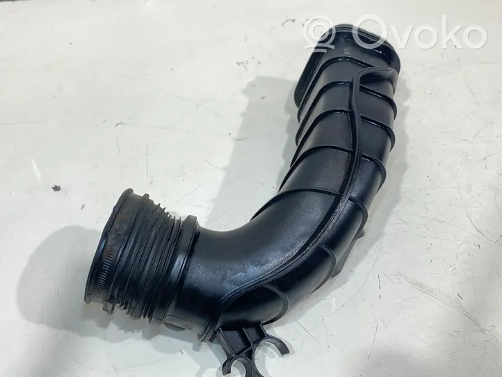 BMW 5 F10 F11 Turbo air intake inlet pipe/hose 14389710