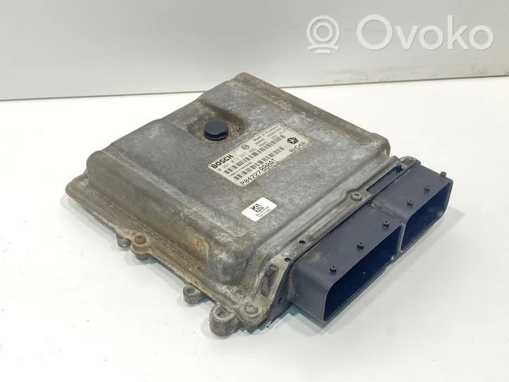 Chrysler Voyager Variklio valdymo blokas P04727880AI