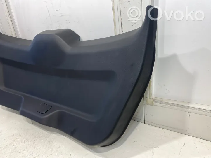 Opel Antara Rivestimento portellone 96820213