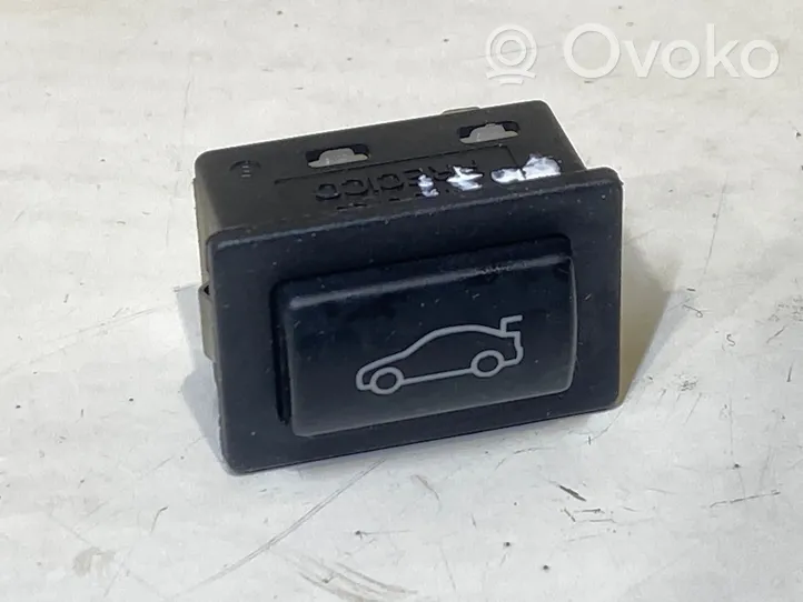 BMW 5 F10 F11 Interruptor para abrir la puerta trasera 9200316