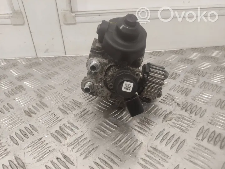 Skoda Octavia Mk2 (1Z) Fuel injection high pressure pump 03L130755D