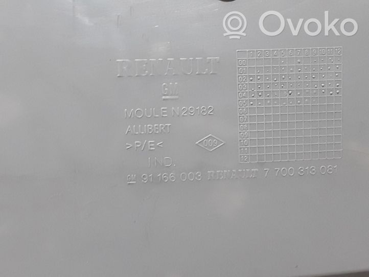 Opel Vivaro Sliding door card 7700313081