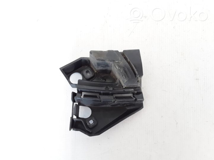 Volvo C30 Support de montage de pare-chocs avant 30655935