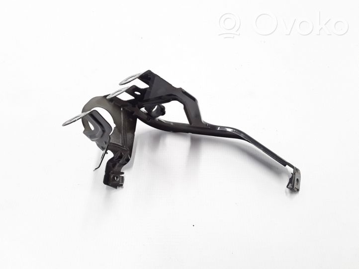 BMW 5 F10 F11 Supporto di montaggio del parafango 51767183752