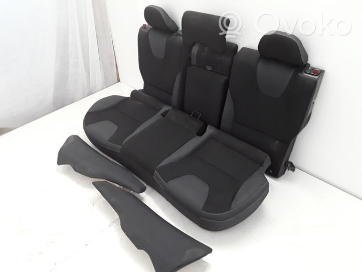 Volvo XC60 Rear seat 