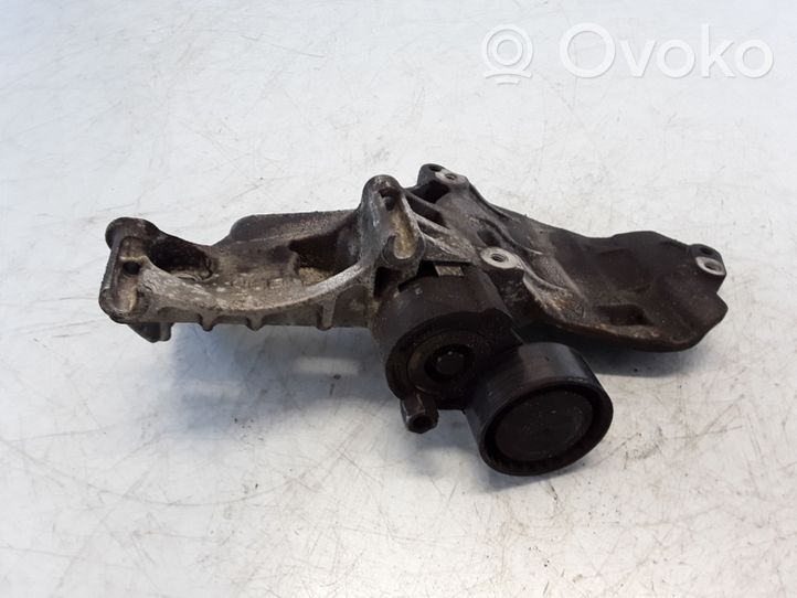 Renault Megane III Support de générateur / alternateur 8200669495