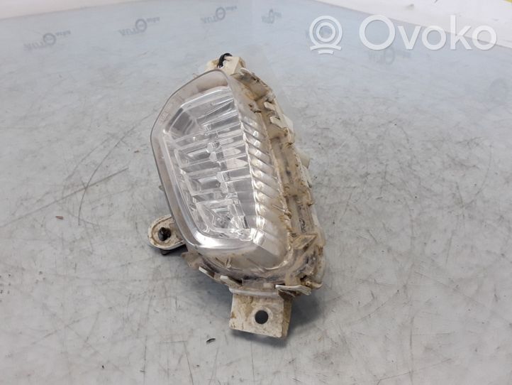 Volvo V40 Riflettore anteriore 31323115