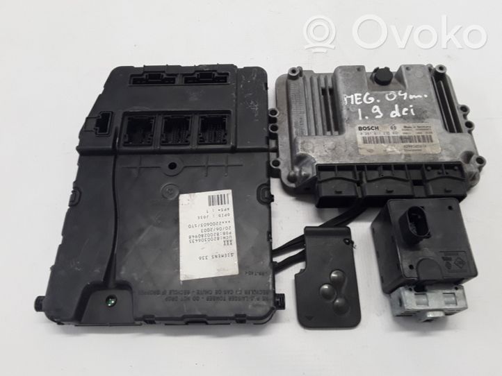 Renault Megane II Komputer / Sterownik ECU i komplet kluczy 