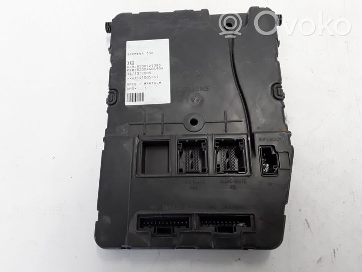 Renault Megane II Komputer / Sterownik ECU i komplet kluczy 