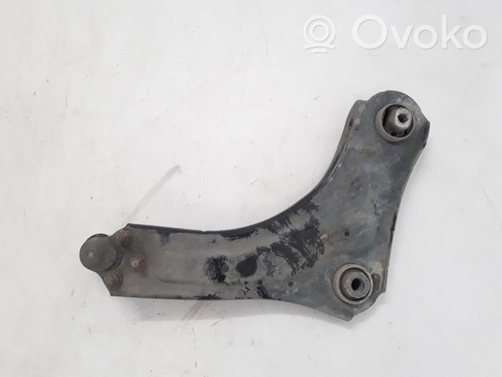 Renault Megane III Fourchette, bras de suspension inférieur avant 545018194R