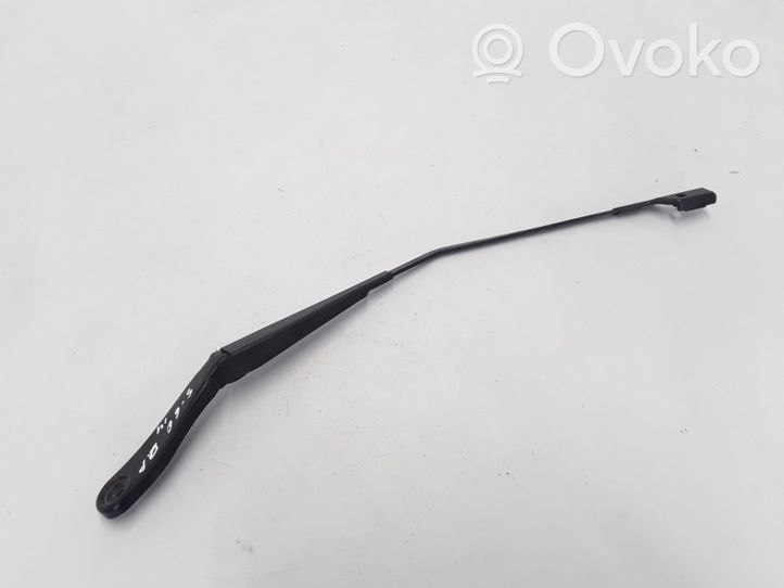 Volvo S60 Braccio della spazzola tergicristallo anteriore 30753505