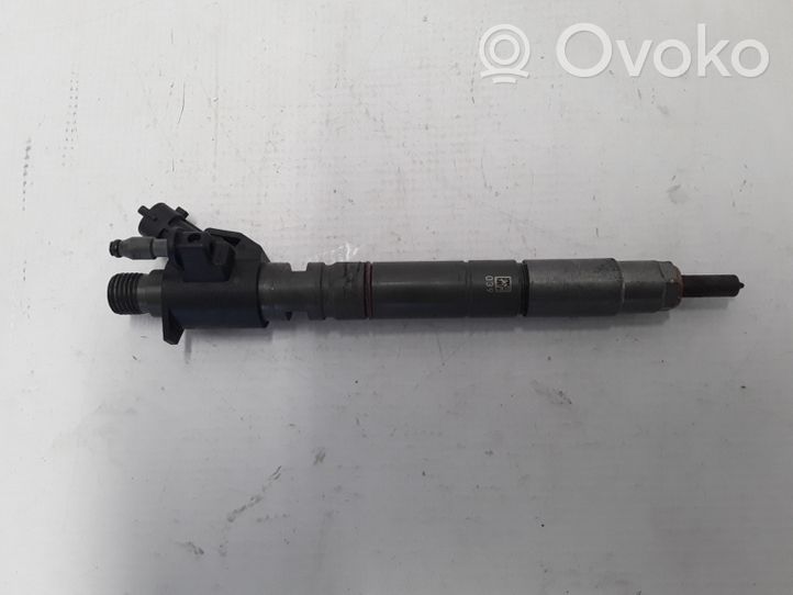 Volvo S60 Fuel injector 