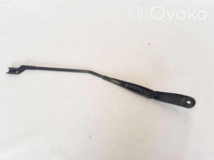 Volvo S60 Front wiper blade arm 30753505