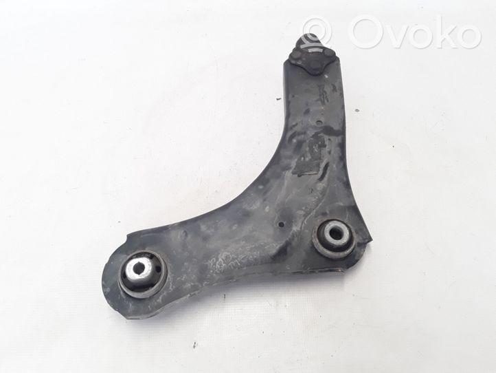 Renault Megane III Fourchette, bras de suspension inférieur avant 545008682R