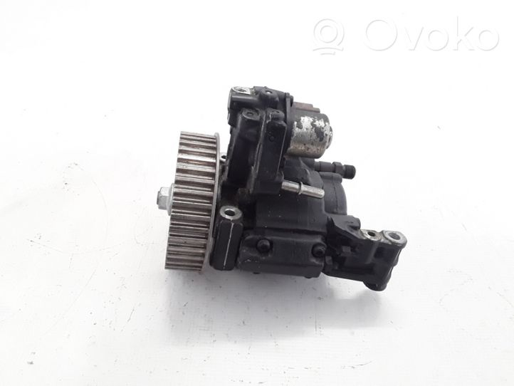 Renault Kangoo II Pompe d'injection de carburant à haute pression 8200791749